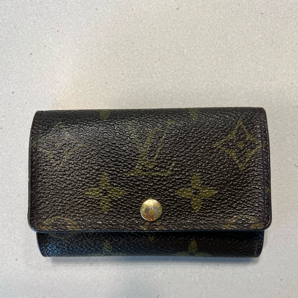 Louis Vuitton Monogram 6 Key Multicles Holder Used